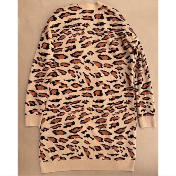 Splendid Leopard Cardigan - Picture 4 of 6
